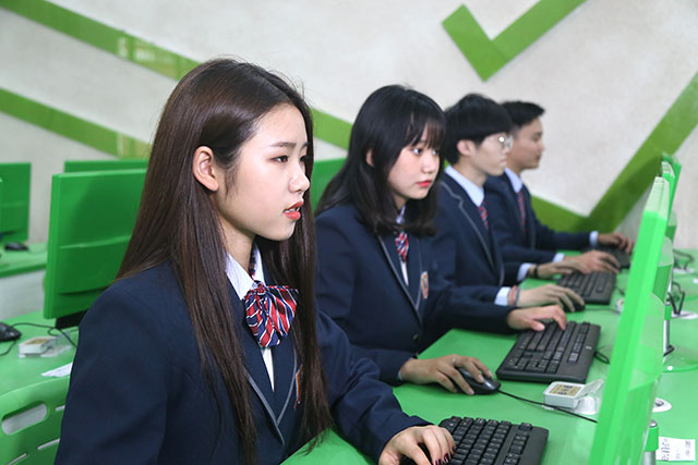 成绩不佳读职校同样有出息