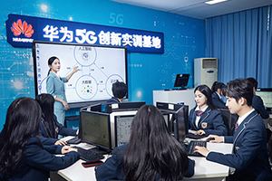 中考分数不理想别焦虑,学技术同样闯出光明前路