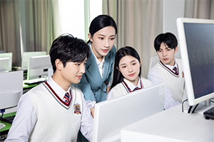 职业教育让学生就业满意