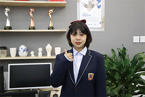 巩潇涵：辛苦工作一年后，再来新华学技术