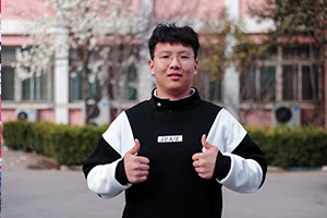 魏筝：披荆斩棘来新华，心想事成勇追梦