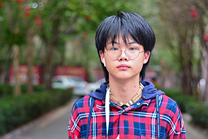 郭力睿：大一退学来新华，学技术再发出