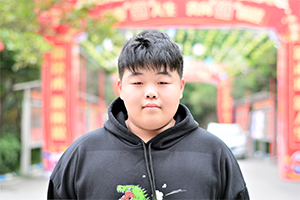 方文泽：初中毕业来新华，学摄影向梦想出发