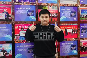 张晋:告别低薪打工生活，选择热爱的IT行业